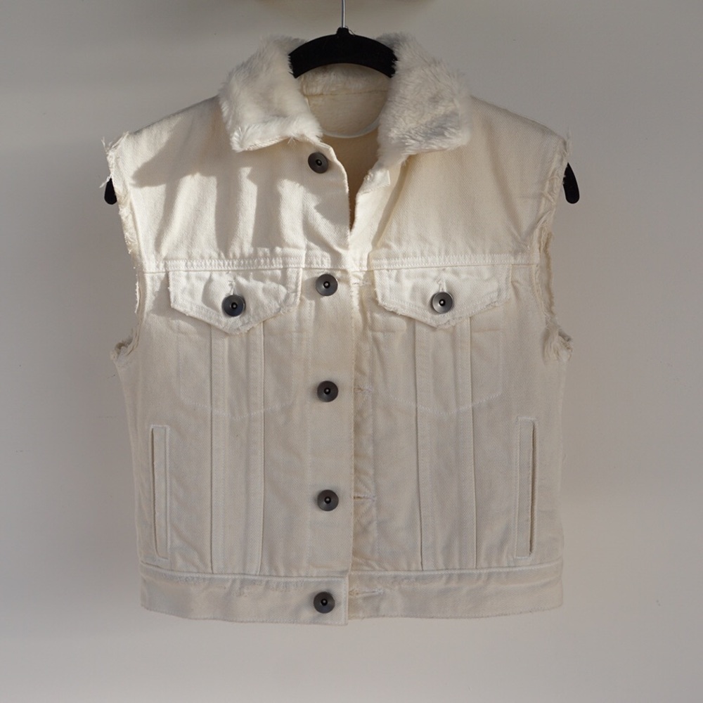 Helmut Lang white jean vest. Size XS. NWOT.
